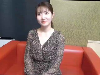 91自拍大神包皮哥酒店约炮 01年极品长腿萝莉毛都没长齐无套内射逼里